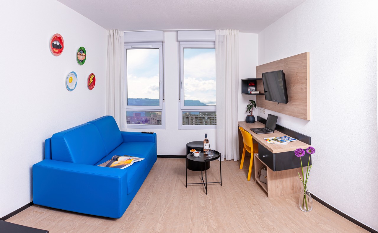 2- Residence Grenoble T2 Salon